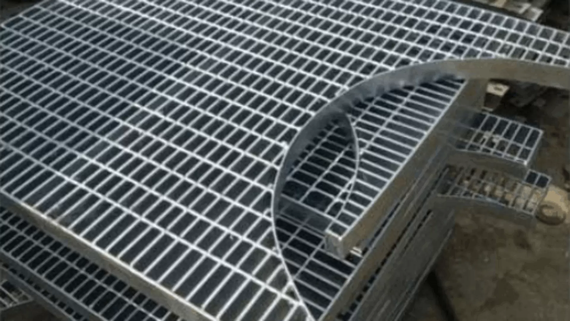 MS grating